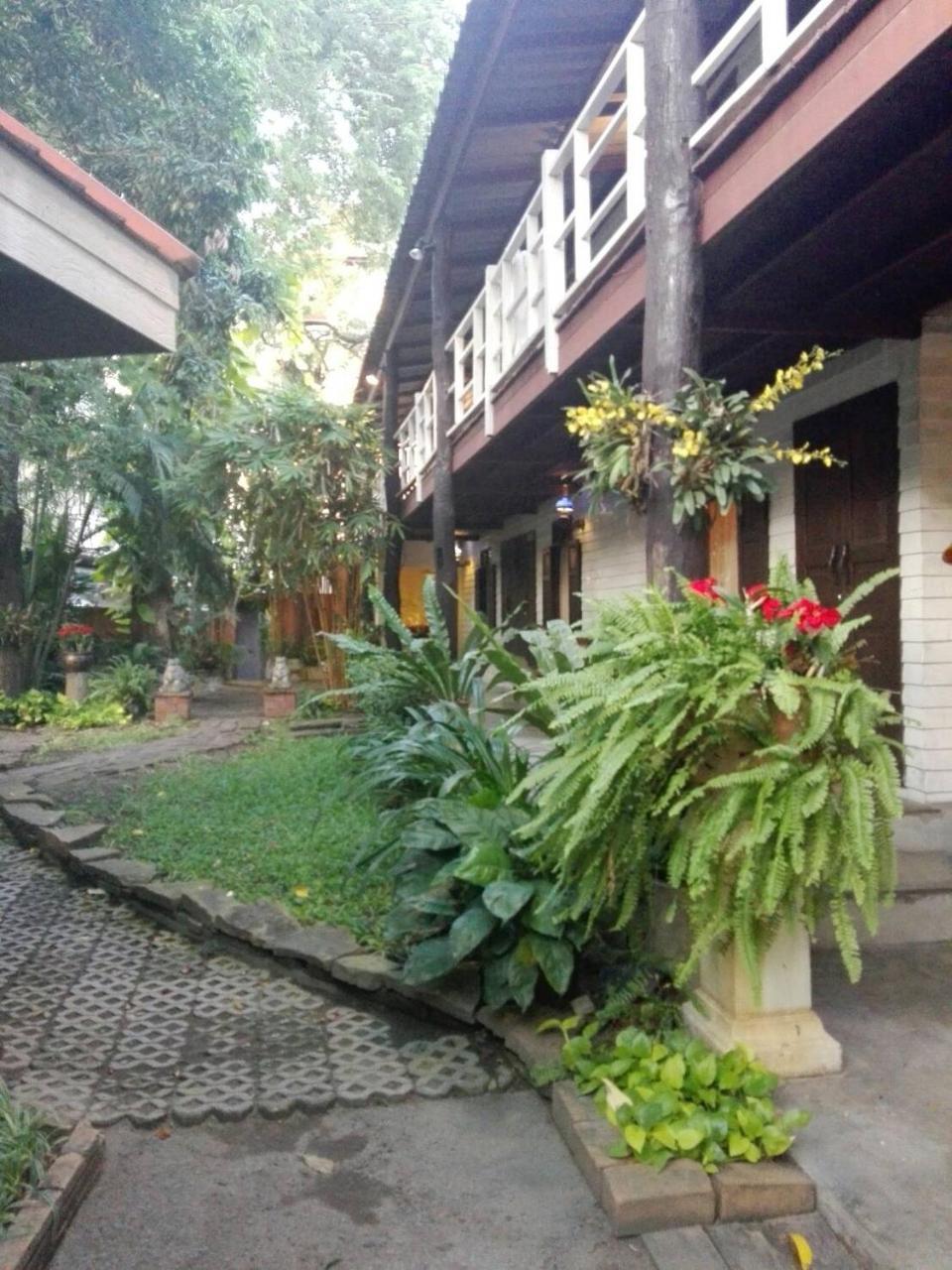 Hotel Smile House Boutique Chiang Mai Exterior foto